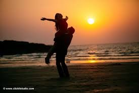 Pre‑wedding photoshoot at sunset